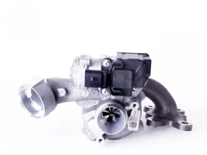 Tehdaskunnostettu turboahdin BMTS Bosch-Mahle 030TC11001000 BM-030TC11001000 BM030TC11001000 BM003001 F026510031 04E145703Q 04E145704L 04E145704N 04E145704T 04E145713B 04E145713Q 04E145721L 04E145722E